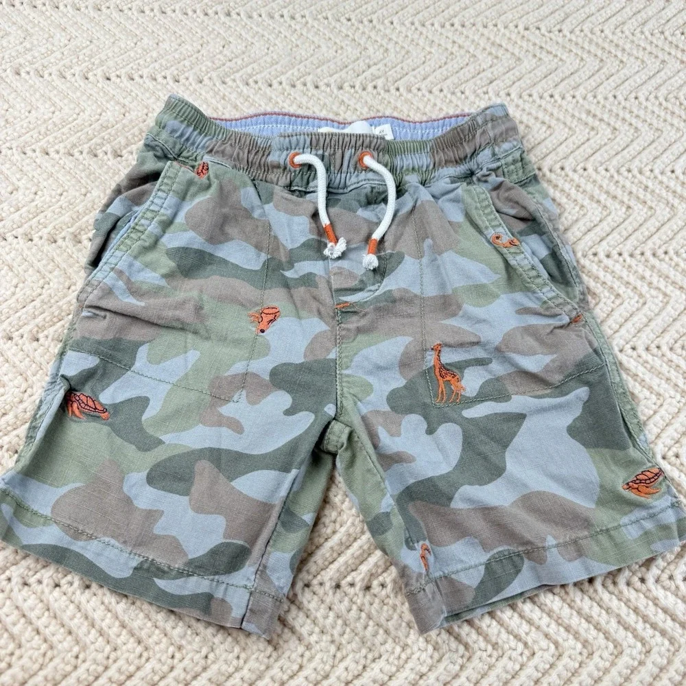 Boden Dinosaur Camo Shorts‎ Size 4T Drawstring Waist Pockets Casual Grunge